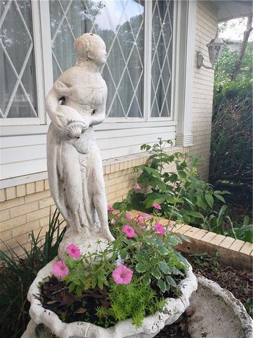 1221 Westbury Drive, Mobile, AL 36609