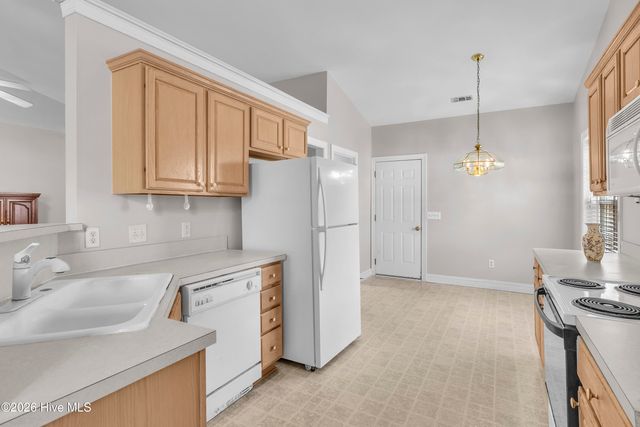 211 Waters Point Court, Wilmington, NC 28412