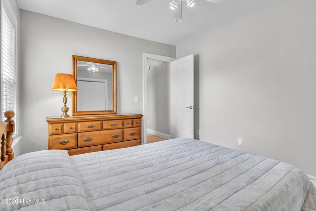 211 Waters Point Court, Wilmington, NC 28412