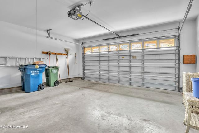 211 Waters Point Court, Wilmington, NC 28412