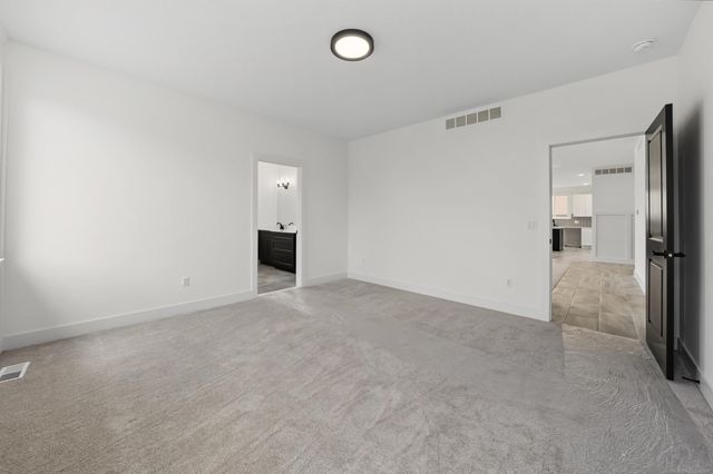 1073 Williamson Circle, Pontiac, MI 48340