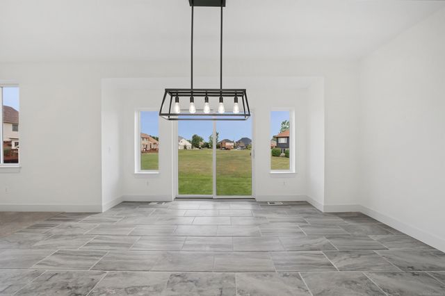 1073 Williamson Circle, Pontiac, MI 48340