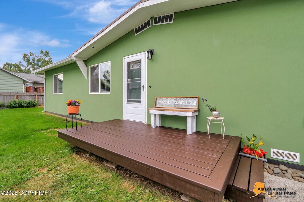 3306 E 19th Court, Anchorage, AK 99508