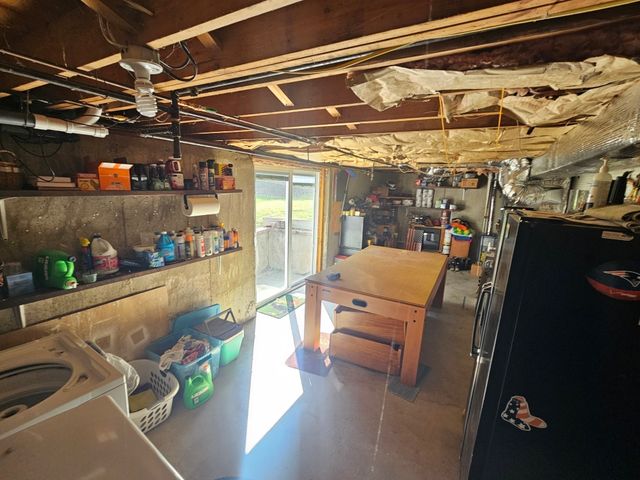 30 Pratt St, Tewksbury, MA 01876