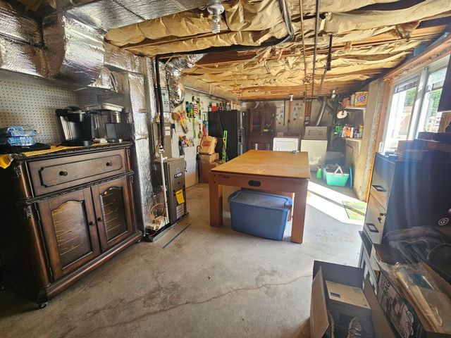 30 Pratt St, Tewksbury, MA 01876