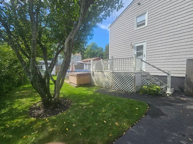 30 Pratt St, Tewksbury, MA 01876