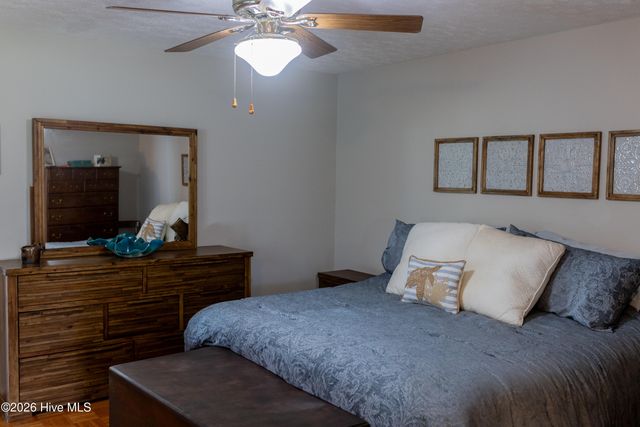 3172 Windward Village Lane SW, Supply, NC 28462