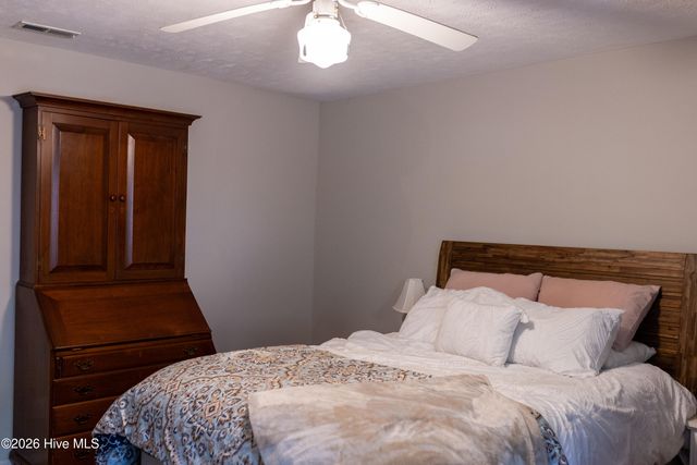 3172 Windward Village Lane SW, Supply, NC 28462