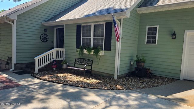 3172 Windward Village Lane SW, Supply, NC 28462