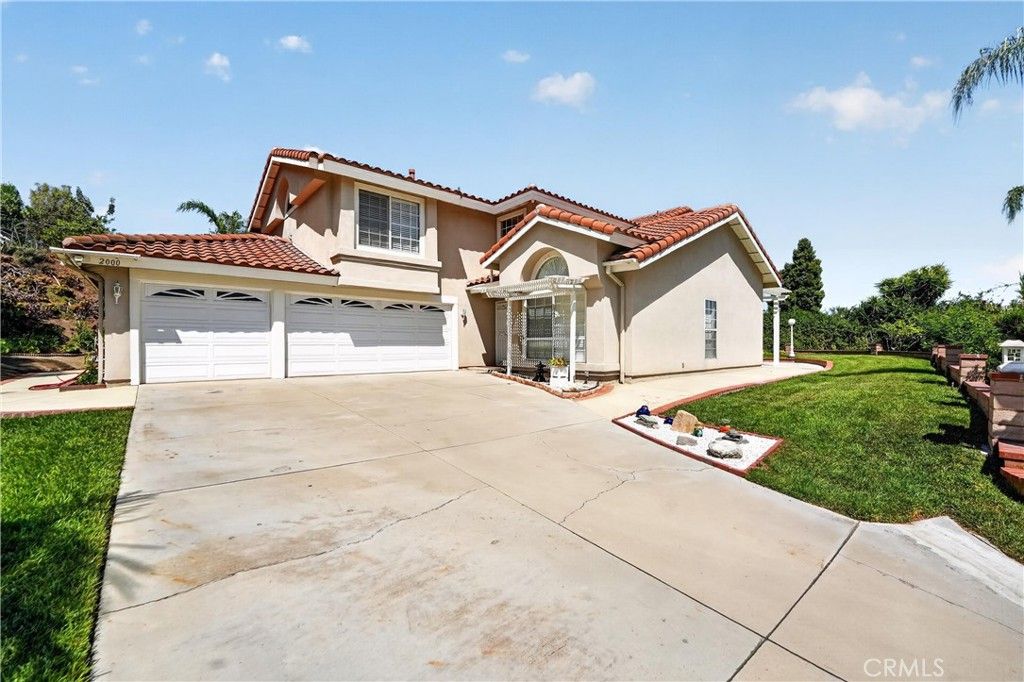 2000 Citrus Wood Lane, Riverside, CA 92503 — exterior