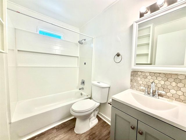 1203 Olander ST, Austin, TX 78702
