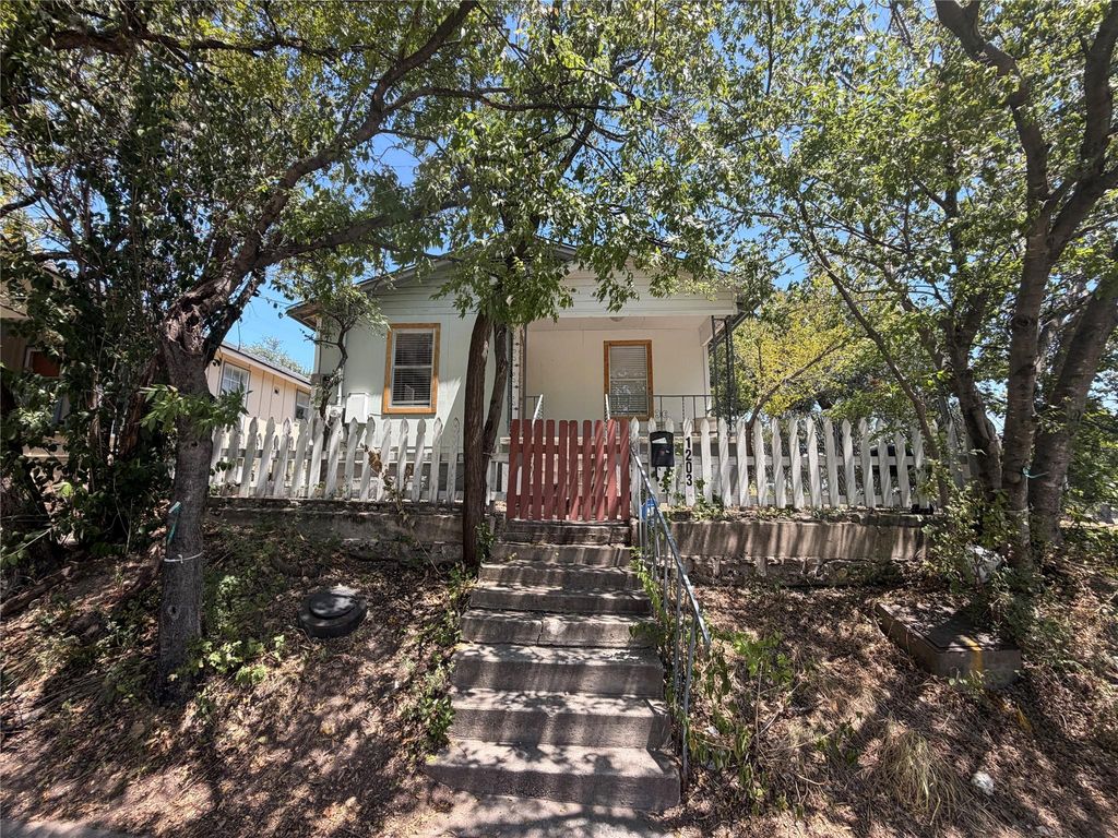 1203 Olander ST, Austin, TX 78702
