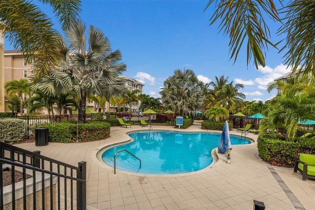 376 ARUBA CIRCLE 203, Bradenton, FL 34209