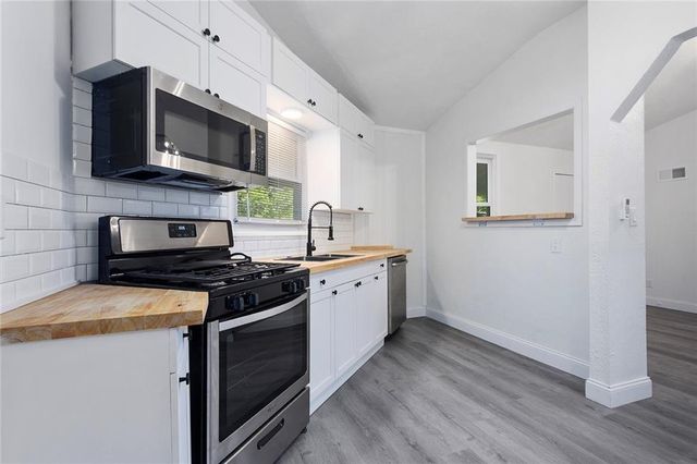 3344 N 57th Street, Kansas City, KS 66104