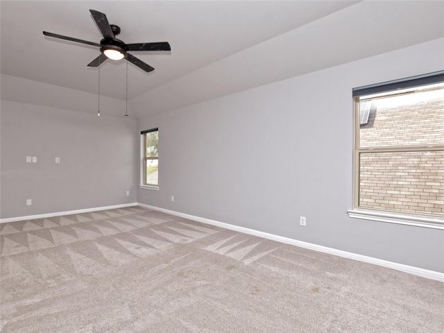 2005 Garretts WAY, Manchaca, TX 78652