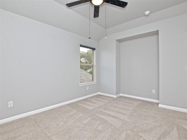 2005 Garretts WAY, Manchaca, TX 78652
