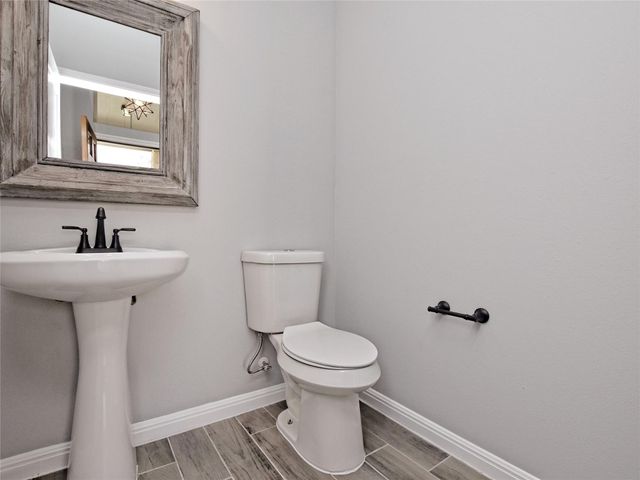 2005 Garretts WAY, Manchaca, TX 78652