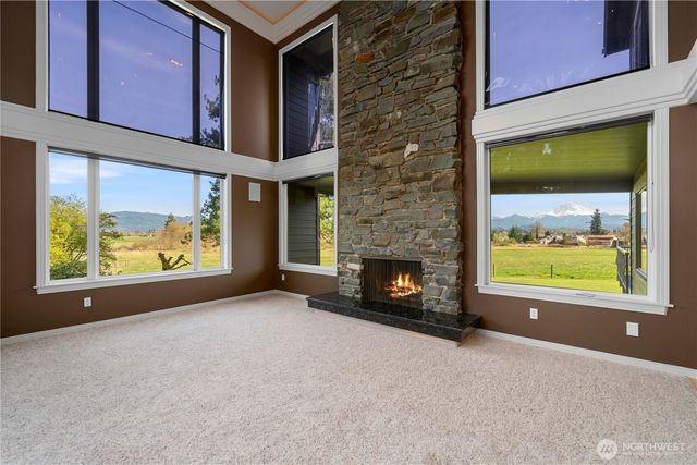 41818 222nd Avenue SE, Enumclaw, WA 98022