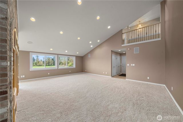 41818 222nd Avenue SE, Enumclaw, WA 98022