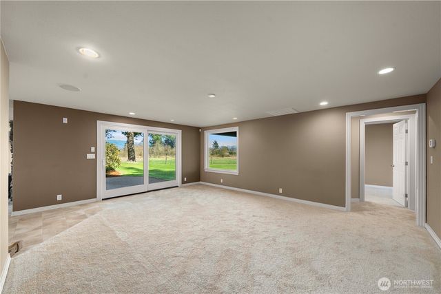 41818 222nd Avenue SE, Enumclaw, WA 98022