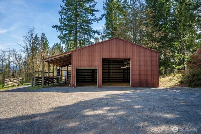 41818 222nd Avenue SE, Enumclaw, WA 98022