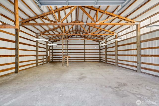 41818 222nd Avenue SE, Enumclaw, WA 98022