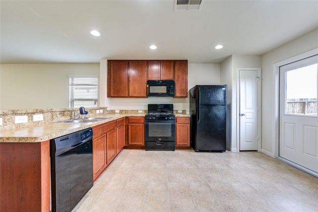 1315 Pease River Lane, Rosenberg, TX 77471