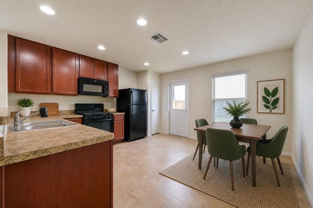 1315 Pease River Lane, Rosenberg, TX 77471