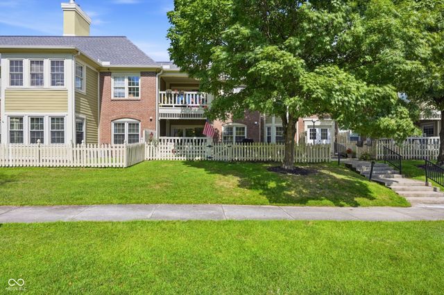 7601 Newport Bay Drive 112, Indianapolis, IN 46240