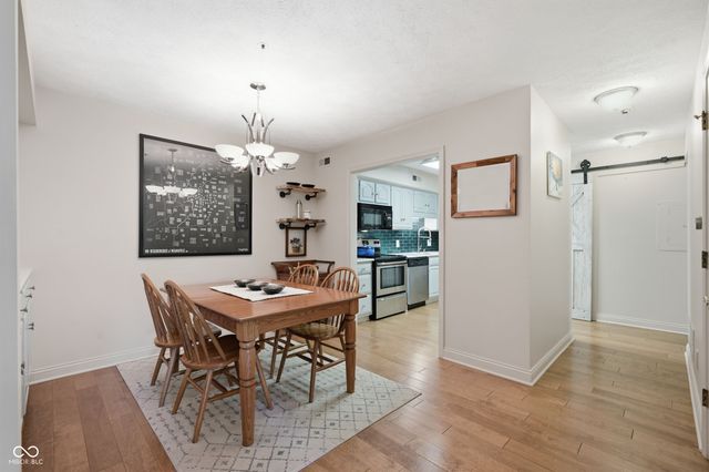 7601 Newport Bay Drive 112, Indianapolis, IN 46240