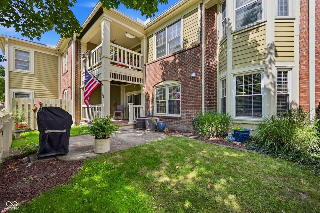 7601 Newport Bay Drive 112, Indianapolis, IN 46240