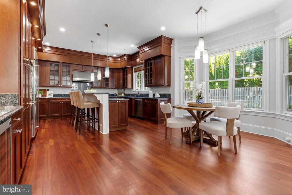 Image 21 of property listing at 7527 WESTFIELD DR, Bethesda, MD 20817