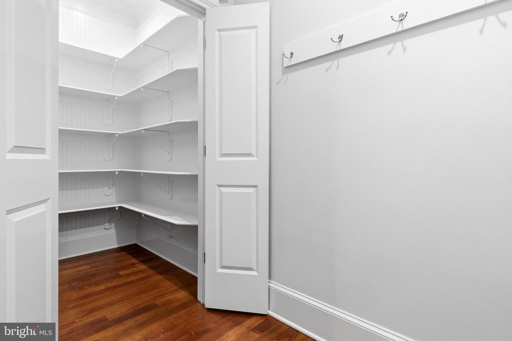 Image 26 of property listing at 7527 WESTFIELD DR, Bethesda, MD 20817