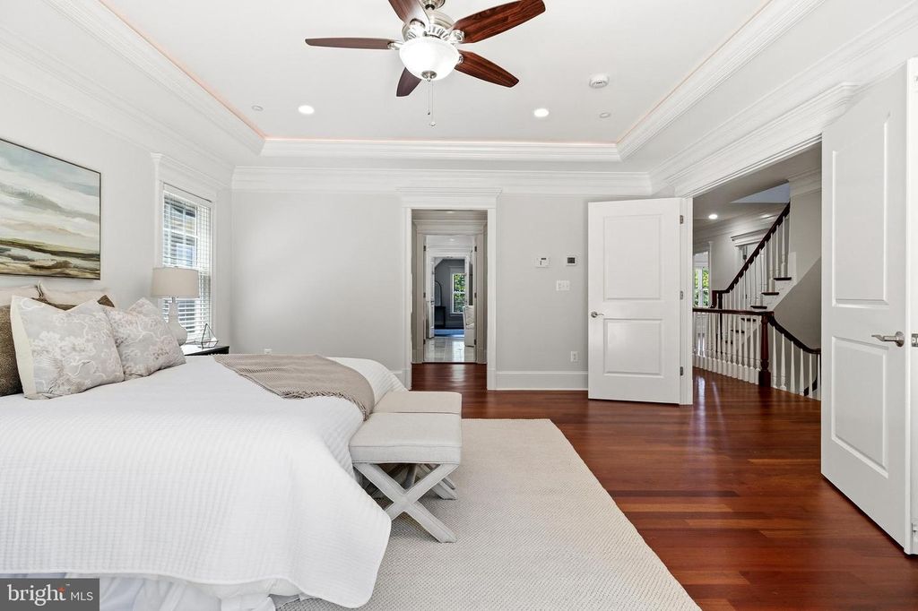 Image 31 of property listing at 7527 WESTFIELD DR, Bethesda, MD 20817