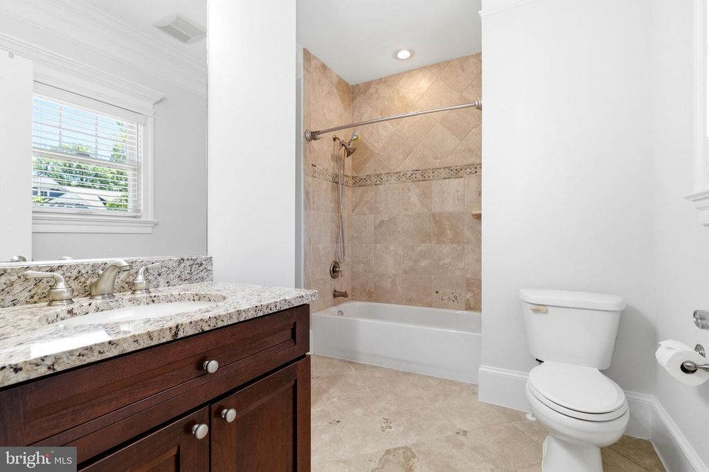 Image 52 of property listing at 7527 WESTFIELD DR, Bethesda, MD 20817