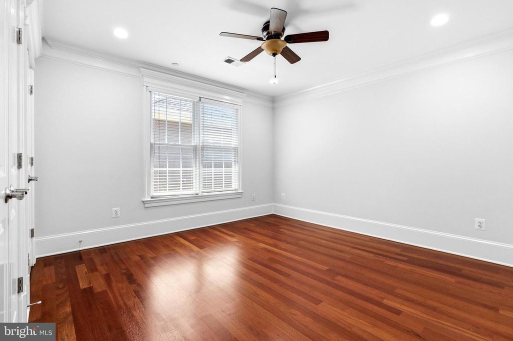 Image 58 of property listing at 7527 WESTFIELD DR, Bethesda, MD 20817