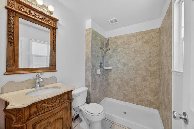 4312 Rosecreek Ct, Sacramento, CA 95826