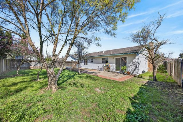 4312 Rosecreek Ct, Sacramento, CA 95826