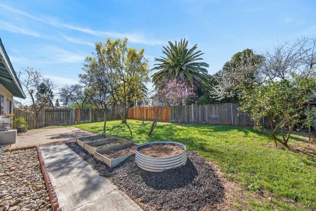 4312 Rosecreek Ct, Sacramento, CA 95826