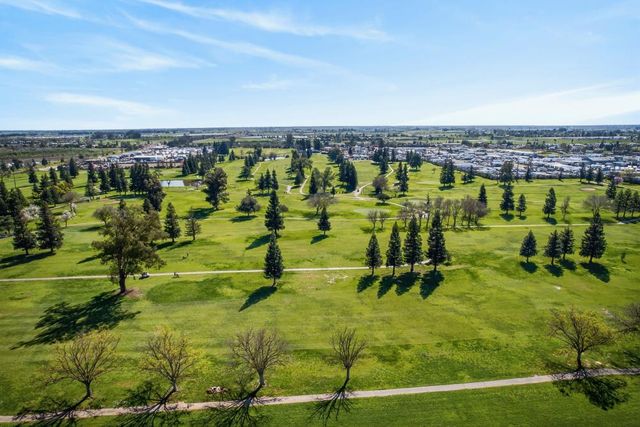 4312 Rosecreek Ct, Sacramento, CA 95826