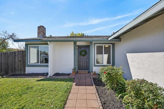 4312 Rosecreek Ct, Sacramento, CA 95826