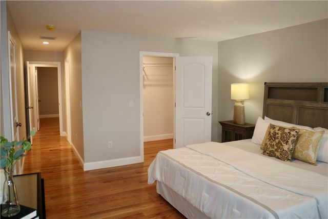 165 Glendale Avenue, Woonsocket, RI 02895