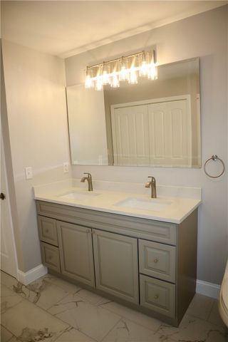 165 Glendale Avenue, Woonsocket, RI 02895