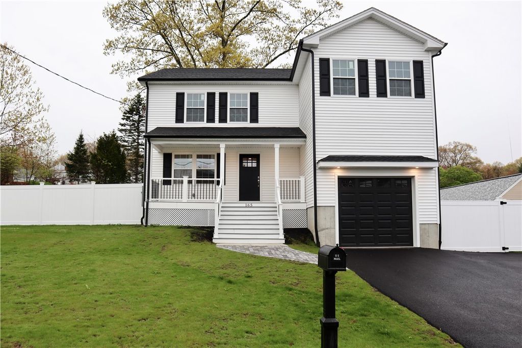 165 Glendale Avenue, Woonsocket, RI 02895