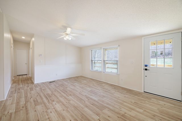 462 Pole Hill Rd, Goodlettsville, TN 37072