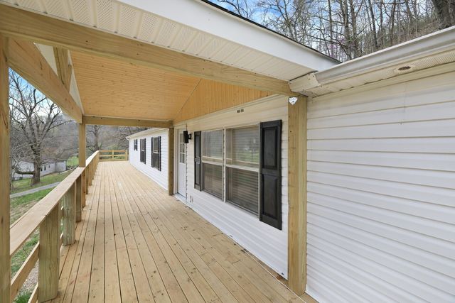 462 Pole Hill Rd, Goodlettsville, TN 37072