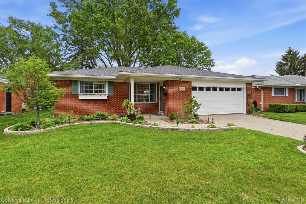 14954 Norman Street, Livonia, MI 48154