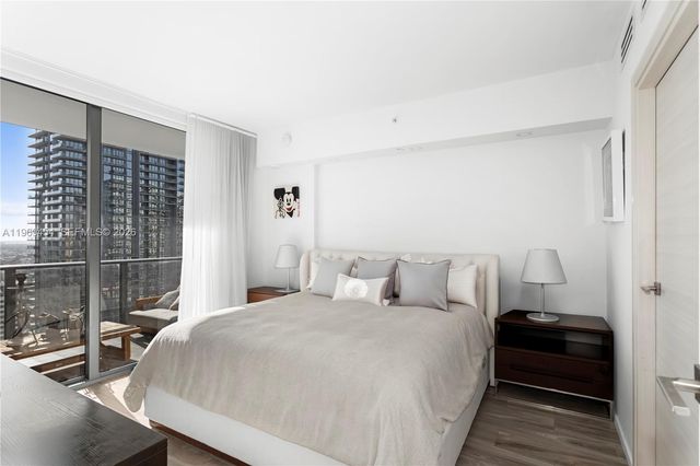 801 S Miami Ave 3310, Miami, FL 33130