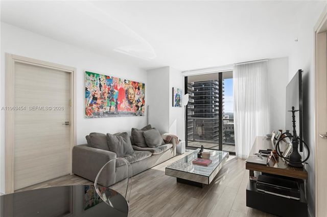 801 S Miami Ave 3310, Miami, FL 33130