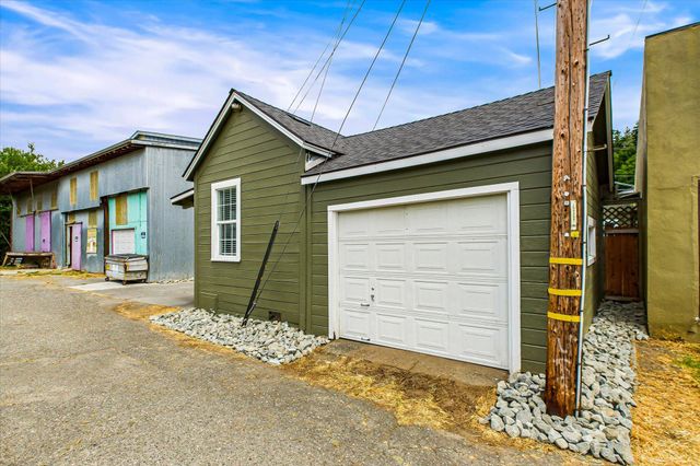 1645 Main Street, Fortuna, CA 95540